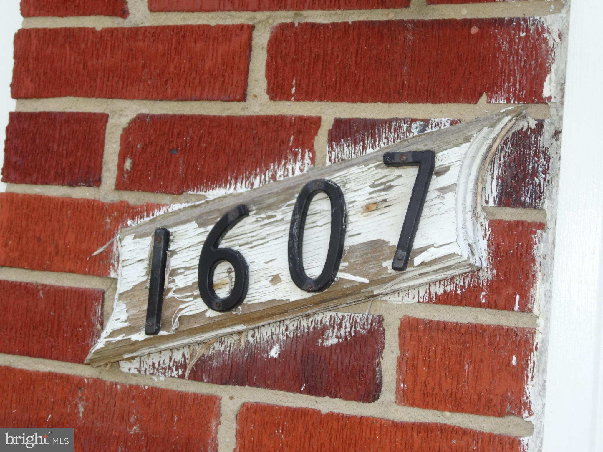 1607 Langford Road Baltimore, MD 21207 - Photo 4 of 38 Gallery Image 4