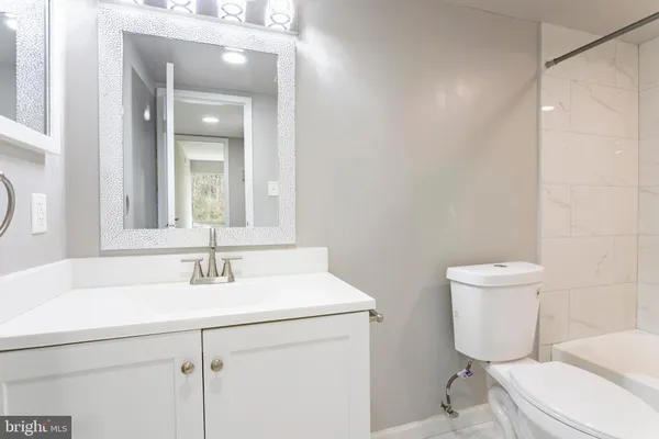 $209,900 | 8467 Greenbelt Road, Unit 8467102, Greenbelt, MD 20770