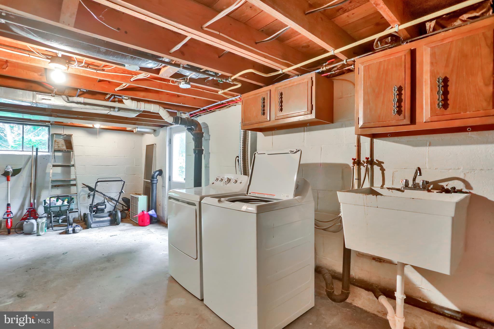 1807 Chesley Road York, PA 17403 - Photo 32 of 33 Gallery Image 32