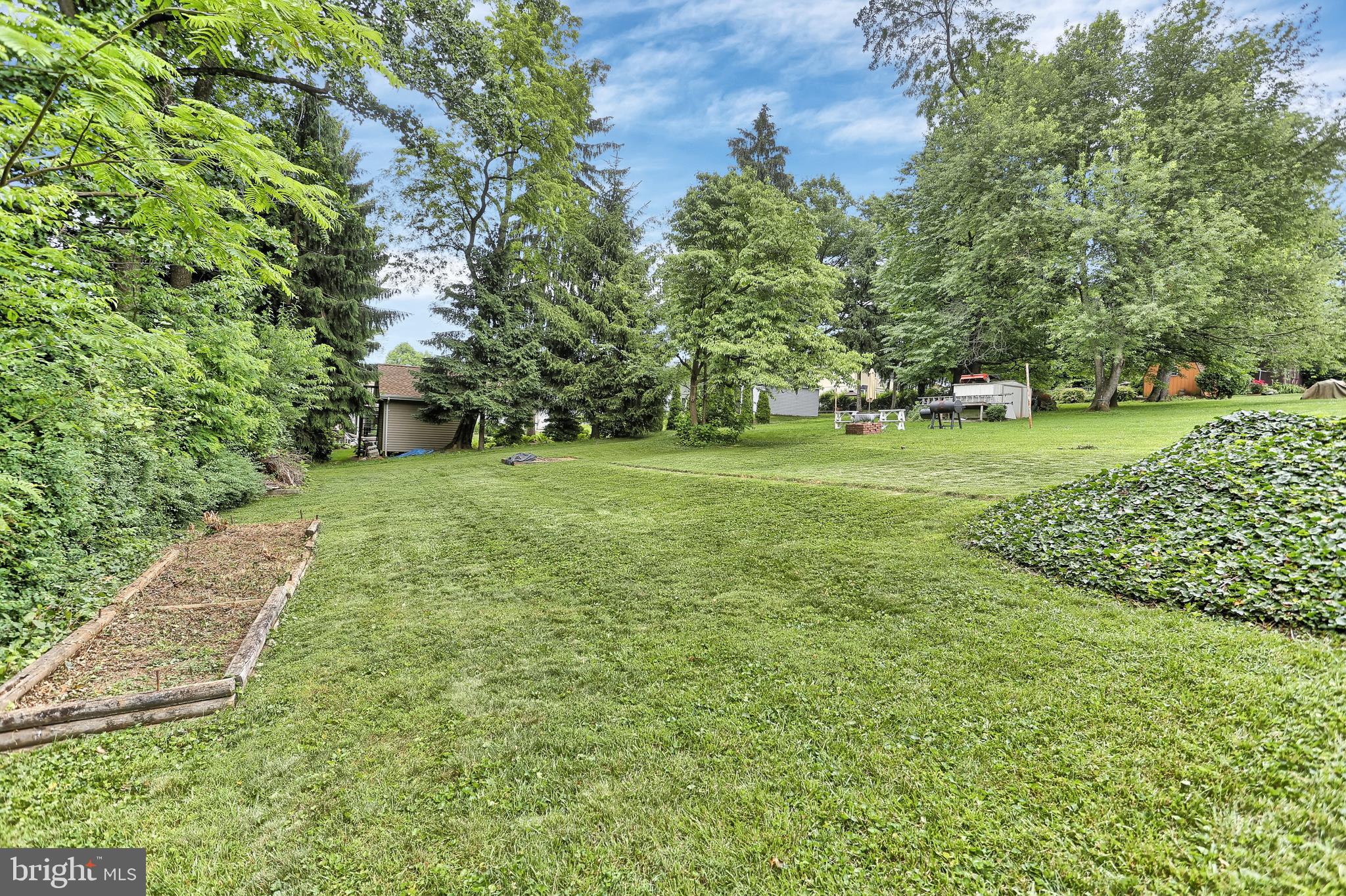 1807 Chesley Road York, PA 17403 - Photo 10 of 33 Gallery Image 10