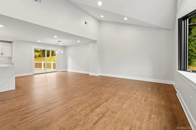 $1,299,000 | 9 Stadium Road, White Plains, NY 10607