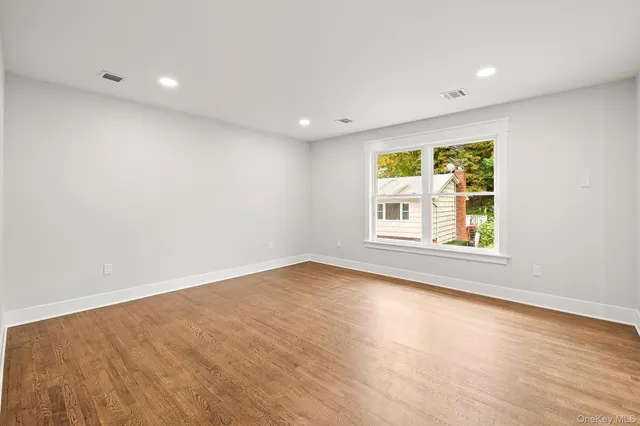 $1,299,000 | 9 Stadium Road, White Plains, NY 10607