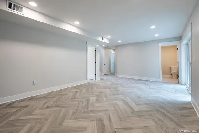 $1,299,000 | 9 Stadium Road, White Plains, NY 10607