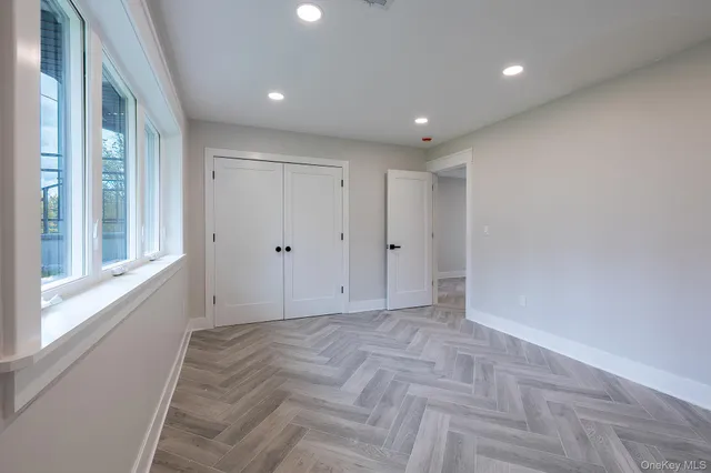 $1,299,000 | 9 Stadium Road, White Plains, NY 10607