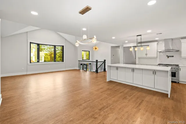 $1,299,000 | 9 Stadium Road, White Plains, NY 10607