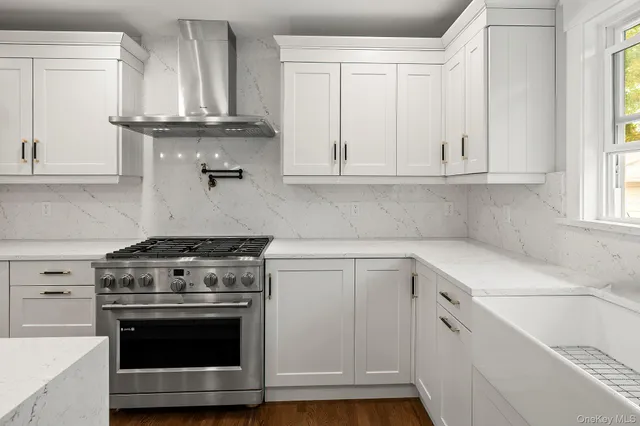 $1,299,000 | 9 Stadium Road, White Plains, NY 10607