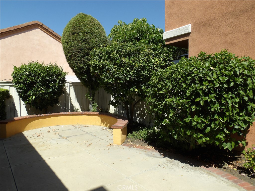 2 La Ronda Irvine, CA 92606 - Photo 28 of 42 Gallery Image 28