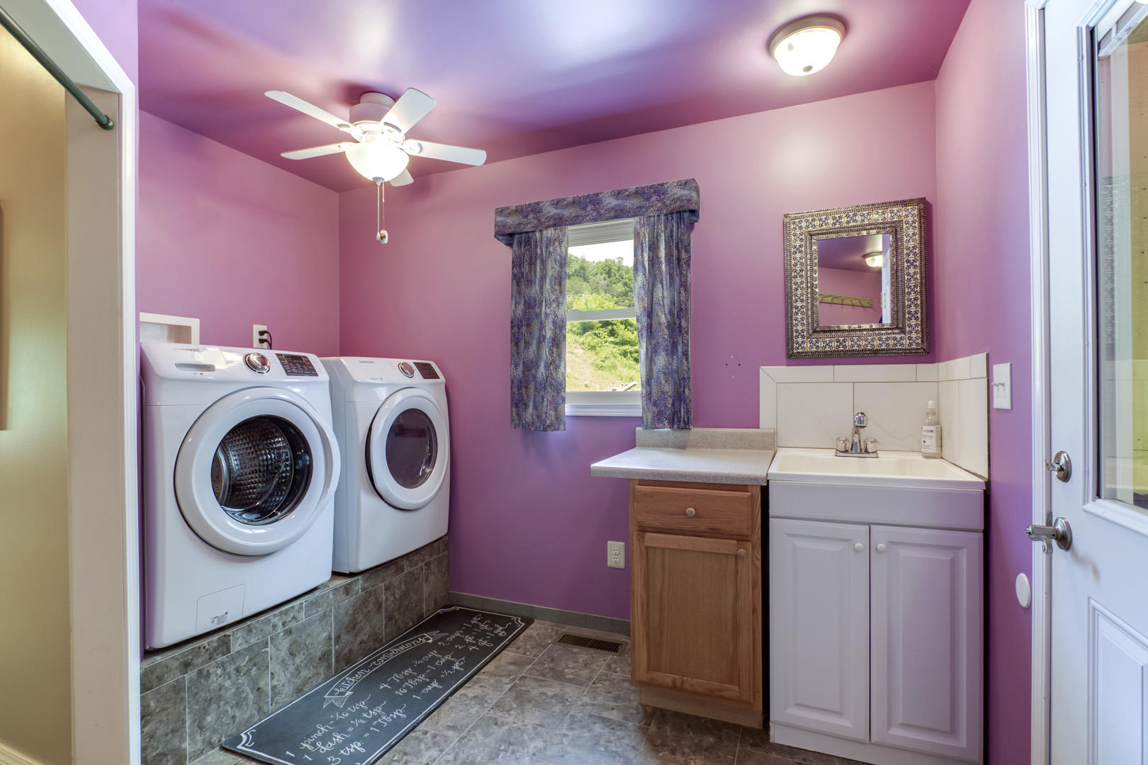 107 Squaw Valley Road Kingston, TN 37763 - Photo 18 of 40 18_SquawValleyRoad_107_Laundry