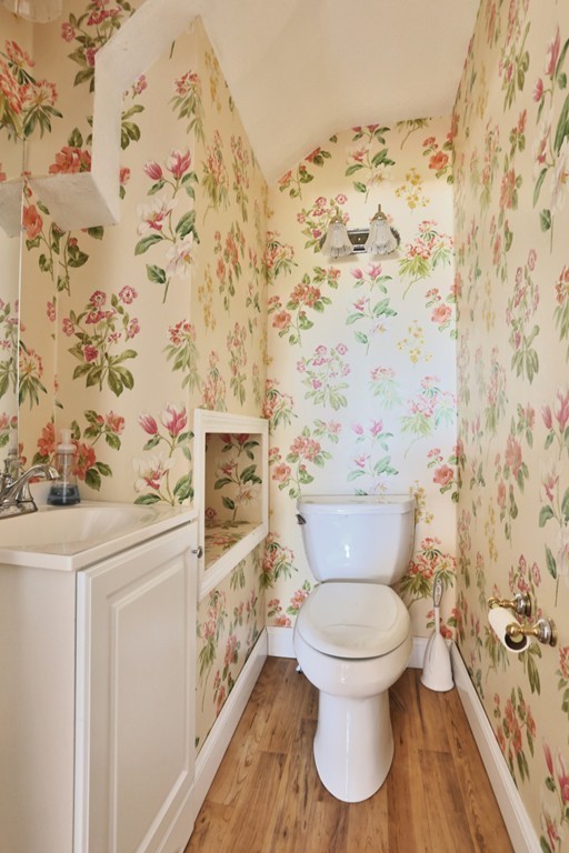 18 Brookbridge Road Peabody, MA 01960 - Photo 9 of 23 Gallery Image 9