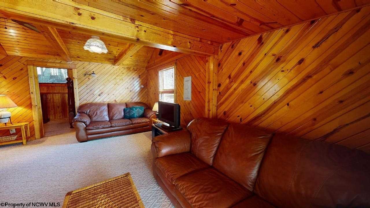 1264 Crystal Lake Road West Union, WV 26456 - Photo 8 of 27 Gallery Image 8