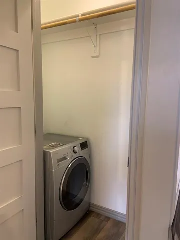 $900 | 2800 Douglas Avenue, Unit 218, Dallas, TX 75219