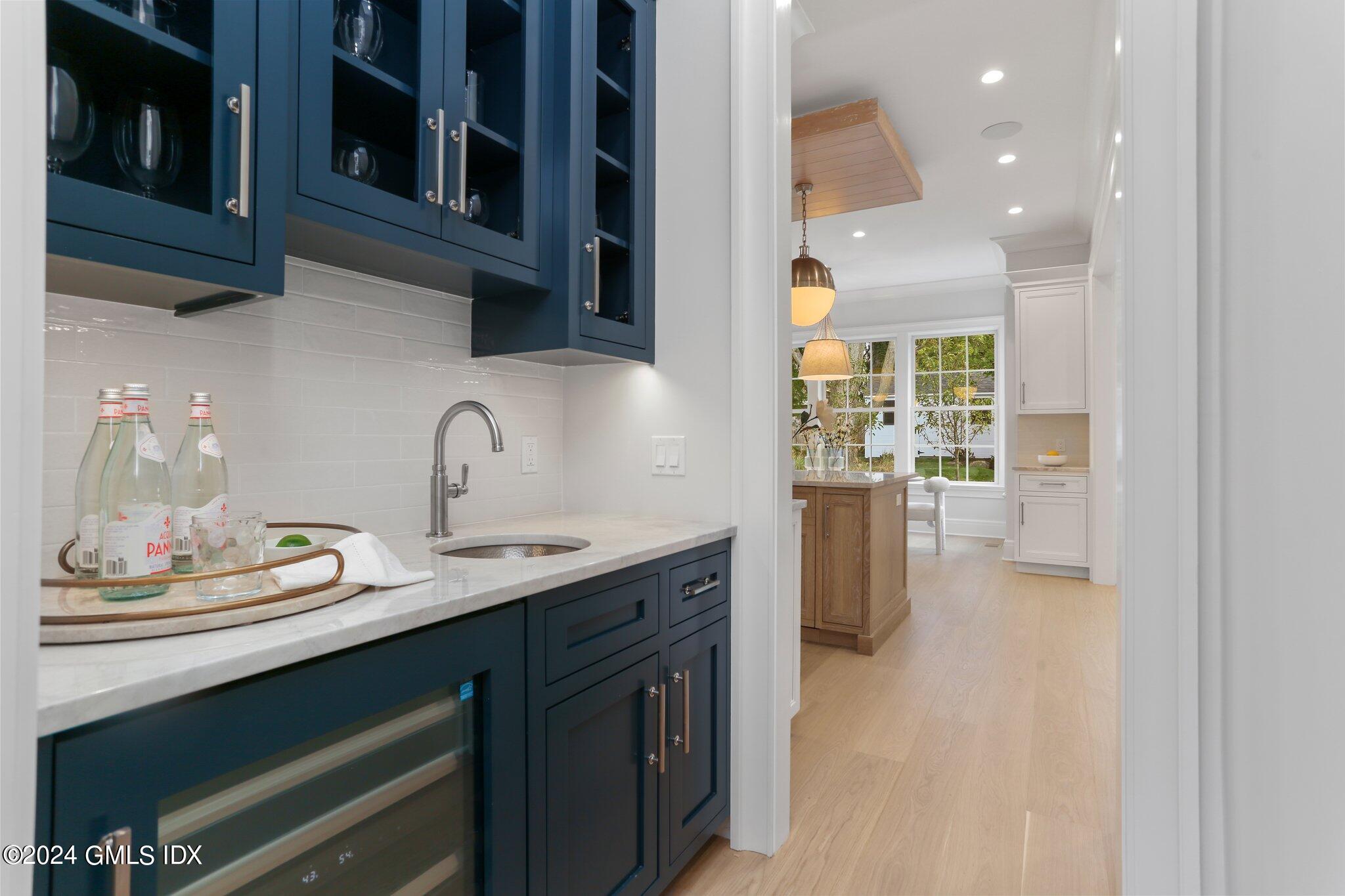 9 Dorchester Lane Riverside, CT 06878 - Photo 13 of 33 Butler's Pantry