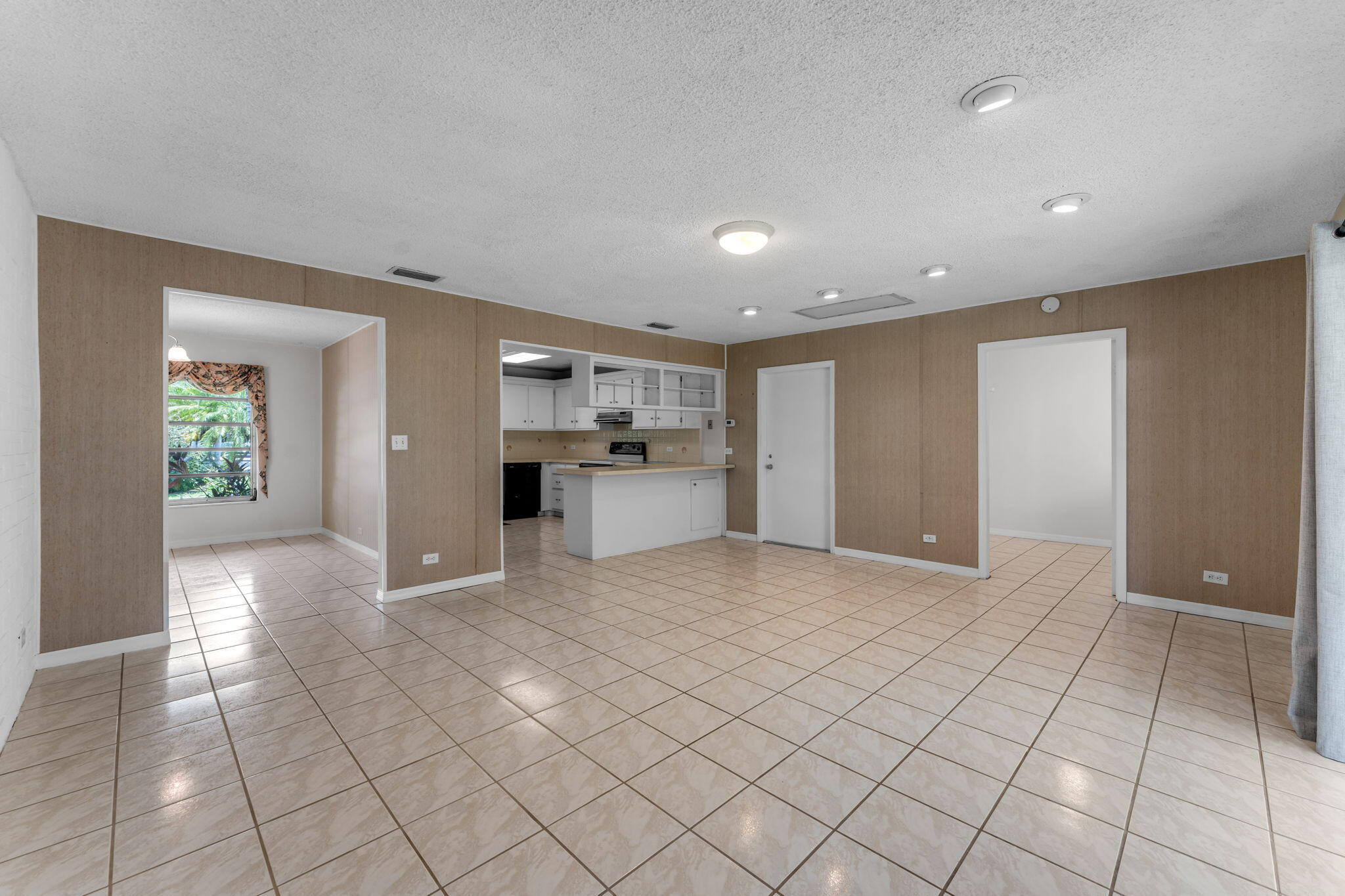 920 La Paloma Road Key Largo, FL 33037 - Photo 12 of 44