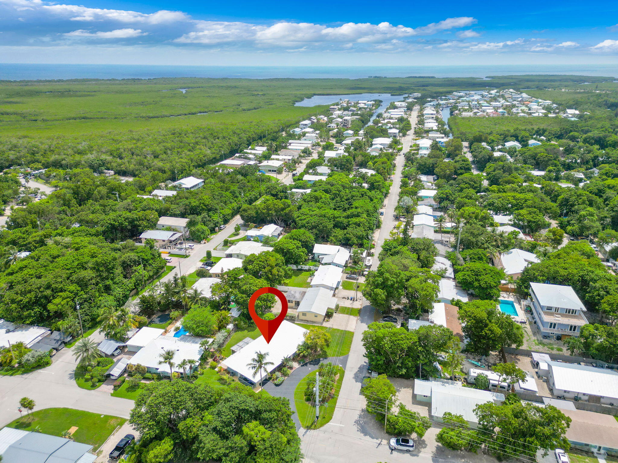 920 La Paloma Road Key Largo, FL 33037 - Photo 43 of 44 a view of a city