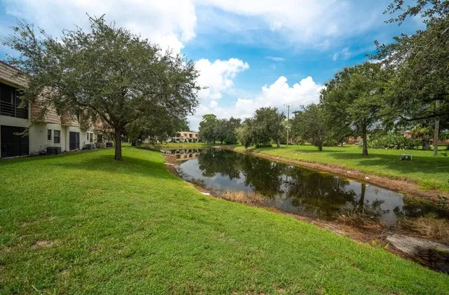 $1,850 | 4151 Oak Terrace Drive, Greenacres, FL 33463