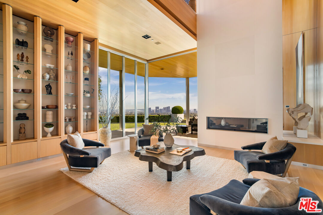 1261 Angelo Drive Beverly Hills, CA 90210 - Photo 13 of 48