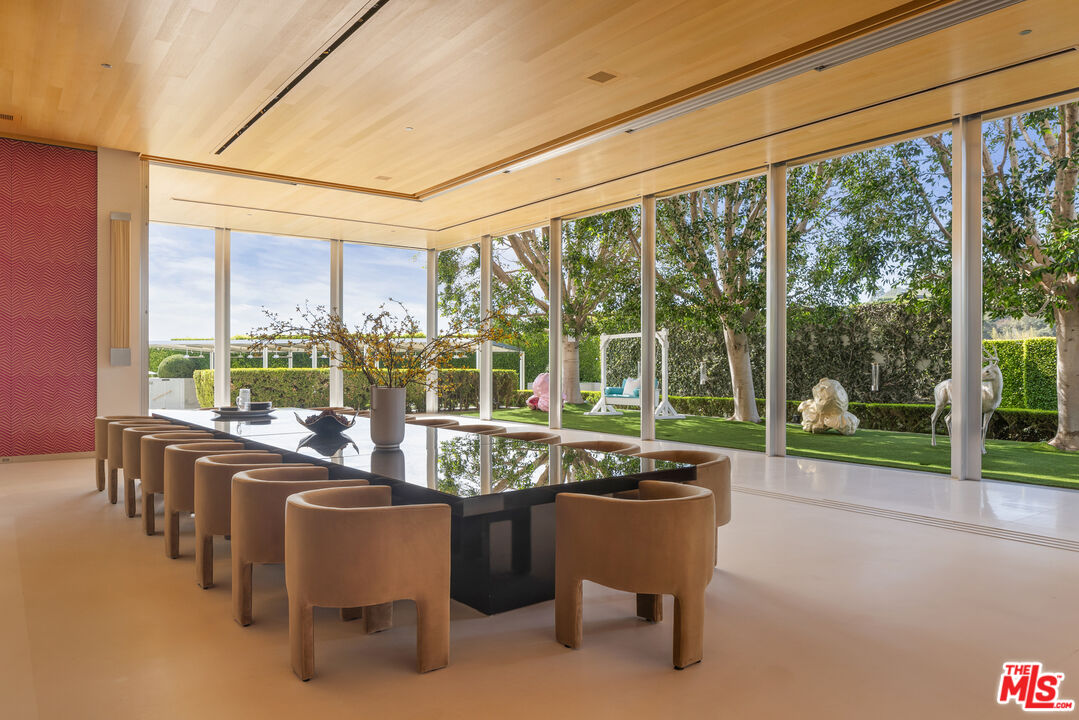 1261 Angelo Drive Beverly Hills, CA 90210 - Photo 14 of 48