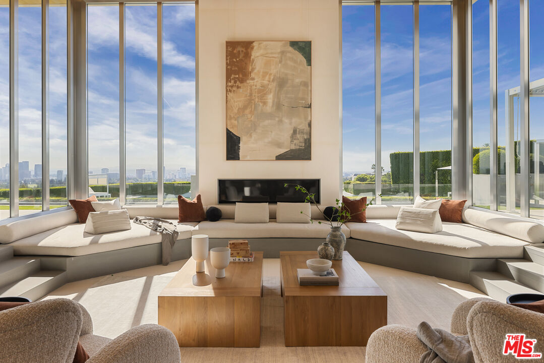 1261 Angelo Drive Beverly Hills, CA 90210 - Photo 5 of 48