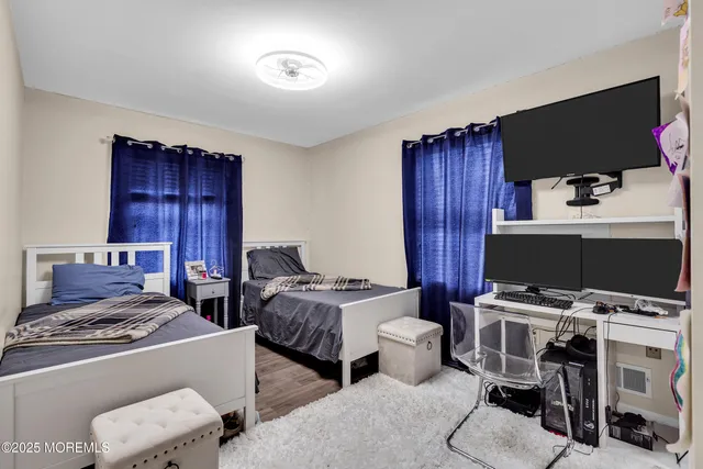 $725,000 | 158 Harriot Drive, Brick, NJ 08724