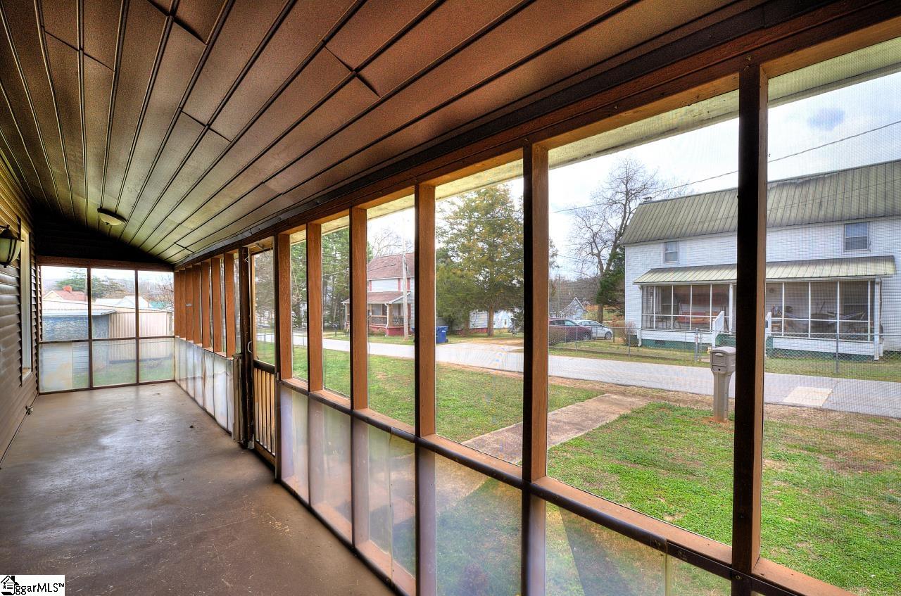 6 Lyman Street Pelzer, SC 29669 - Photo 2 of 23