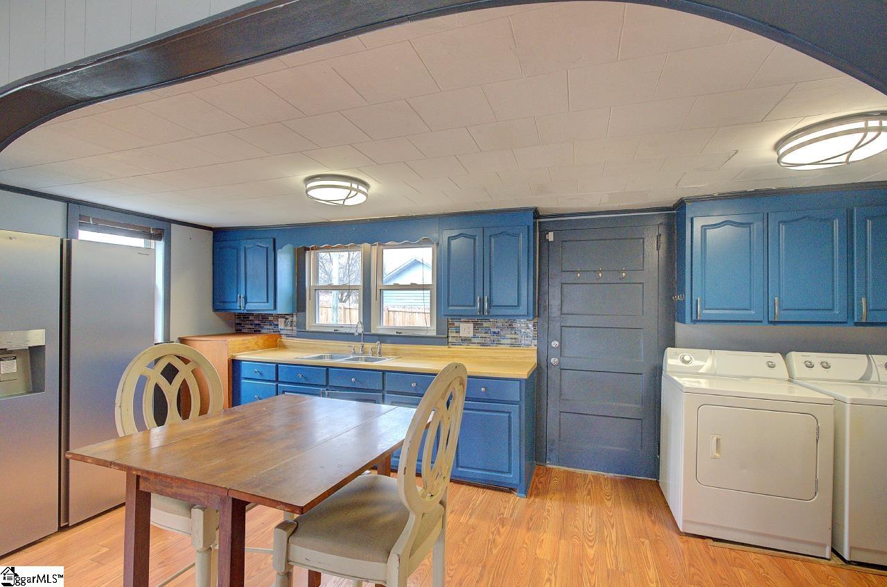 6 Lyman Street Pelzer, SC 29669 - Photo 9 of 23