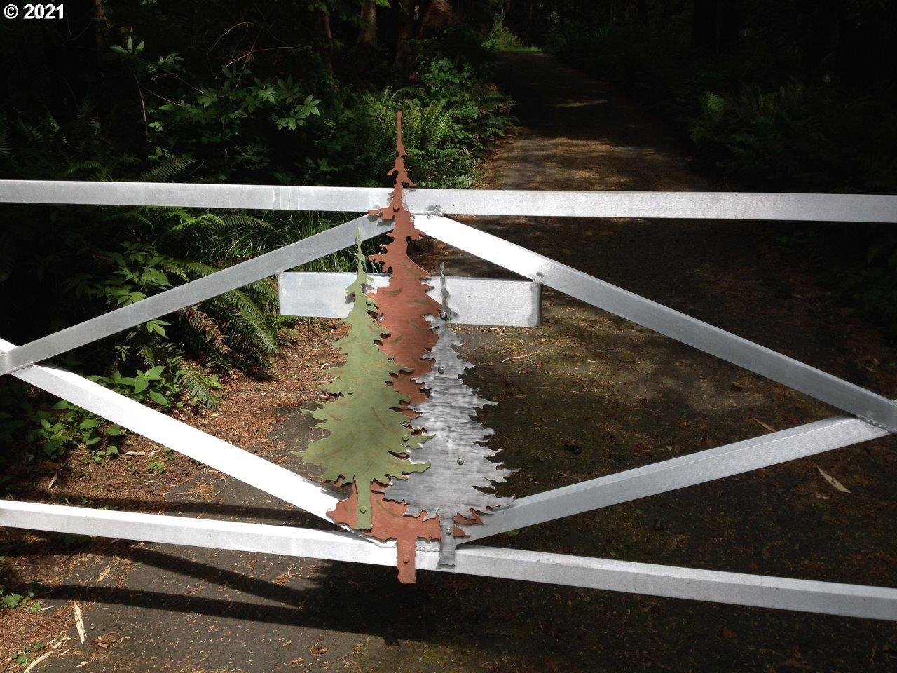 32307 Ruby Lane Cannon Beach, OR 97110 - Photo 24 of 27 a view of swimming pool from a balcony