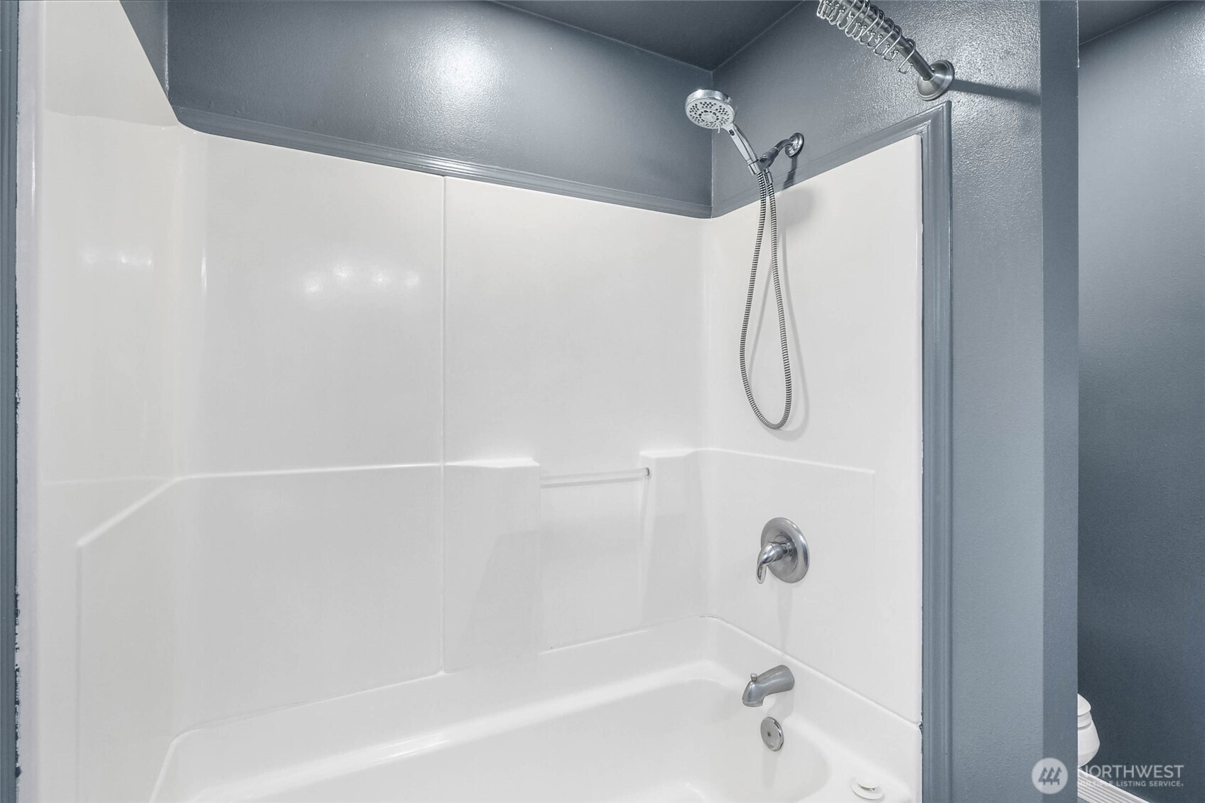 717 South Locust Lane Moses Lake, WA 98837 - Photo 18 of 37