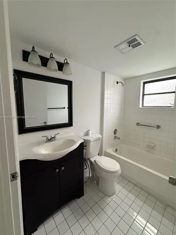 $220,000 | 10431 North Kendall Drive, Unit D104, Miami, FL 33176