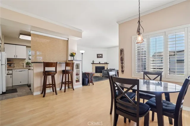 $779,000 | 360 South Los Robles Avenue, Unit 11, Pasadena, CA 91101