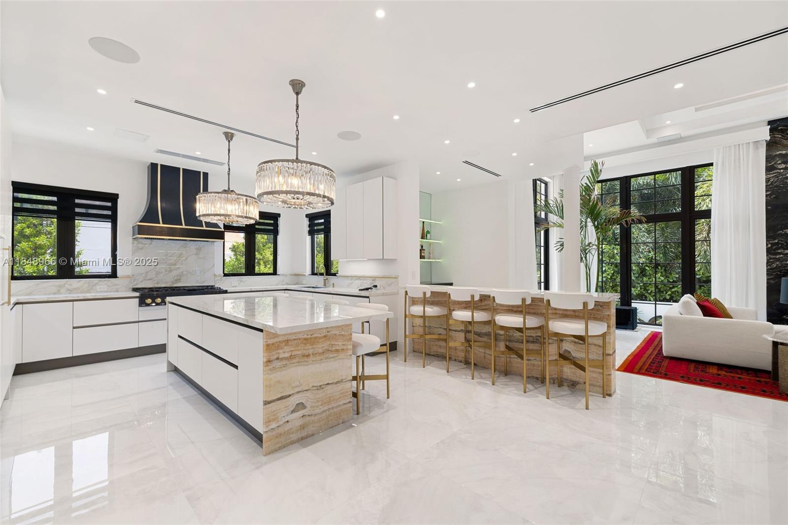 2321 North Bay Road Miami Beach, FL 33140 - Photo 25 of 77