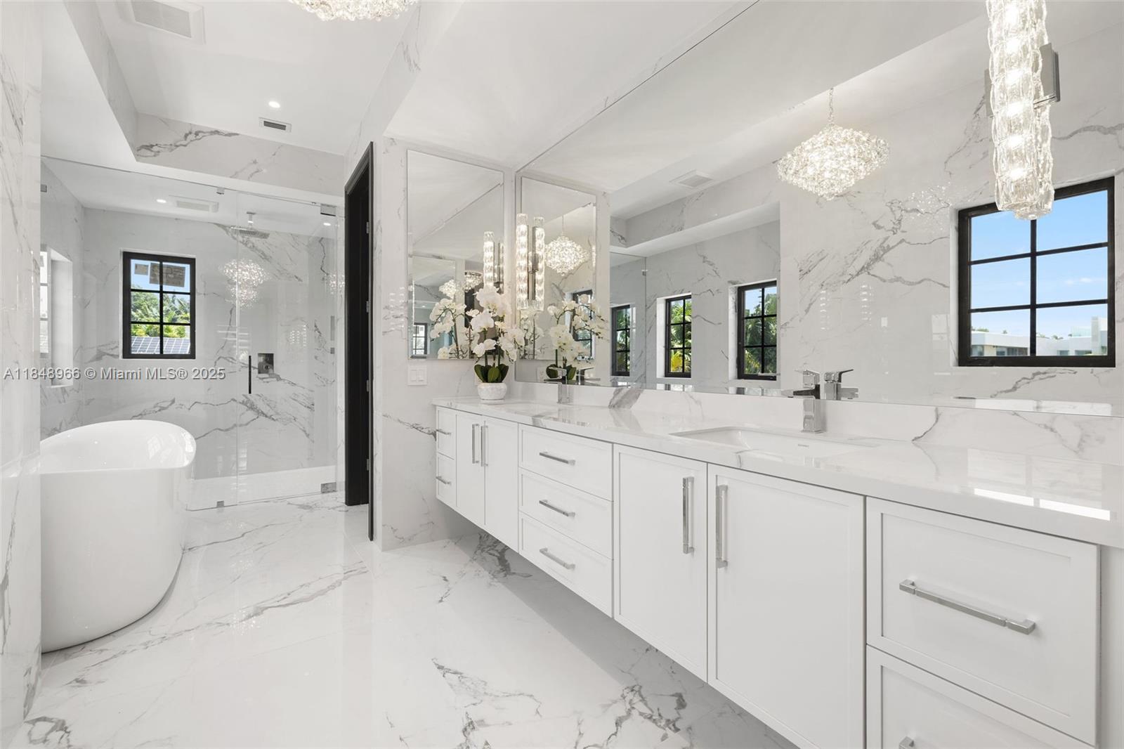 2321 North Bay Road Miami Beach, FL 33140 - Photo 48 of 77