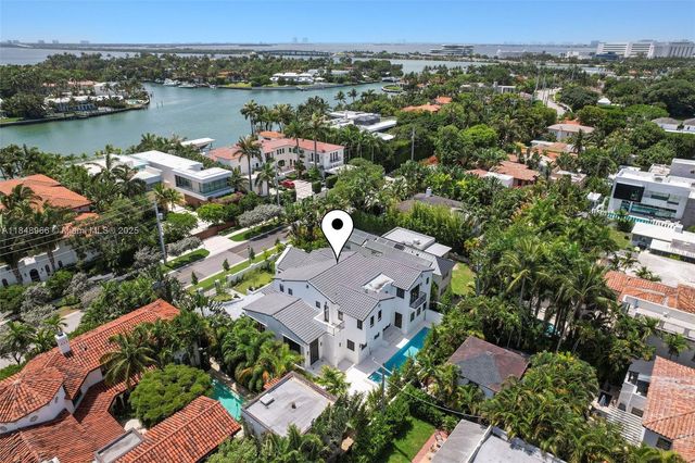 $9,900,000 | 2321 North Bay Road, Miami Beach, FL 33140