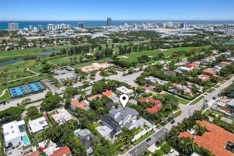 $9,900,000 | 2321 North Bay Road, Miami Beach, FL 33140
