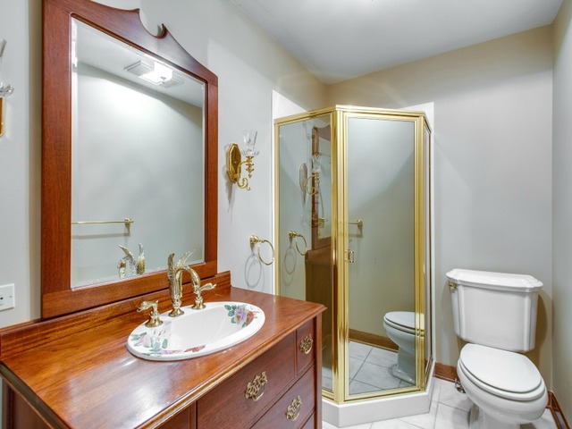 6 Cross Timber Road Barrington Hills, IL 60010 - Photo 12 of 25