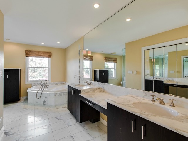 6 Cross Timber Road Barrington Hills, IL 60010 - Photo 18 of 25