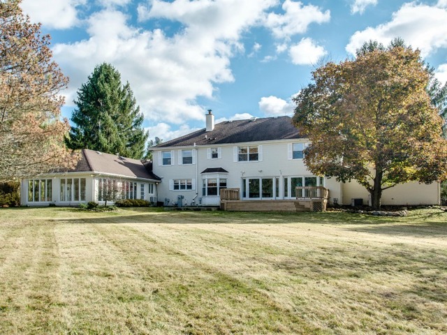 6 Cross Timber Road Barrington Hills, IL 60010 - Photo 23 of 25