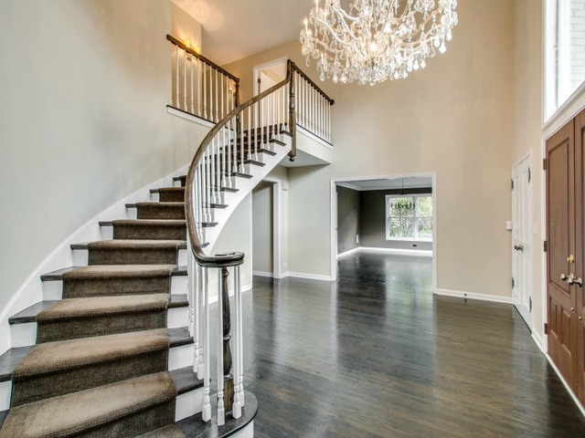 6 Cross Timber Road Barrington Hills, IL 60010 - Photo 3 of 25