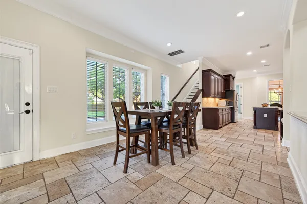 $1,150,000 | 633 Crenshaw Road, Houston, TX 77504