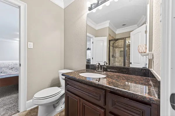 $1,150,000 | 633 Crenshaw Road, Houston, TX 77504