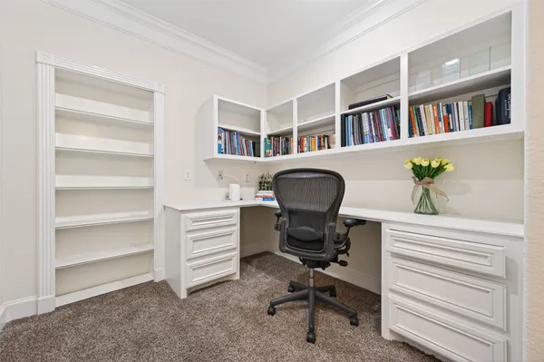 $1,150,000 | 633 Crenshaw Road, Houston, TX 77504