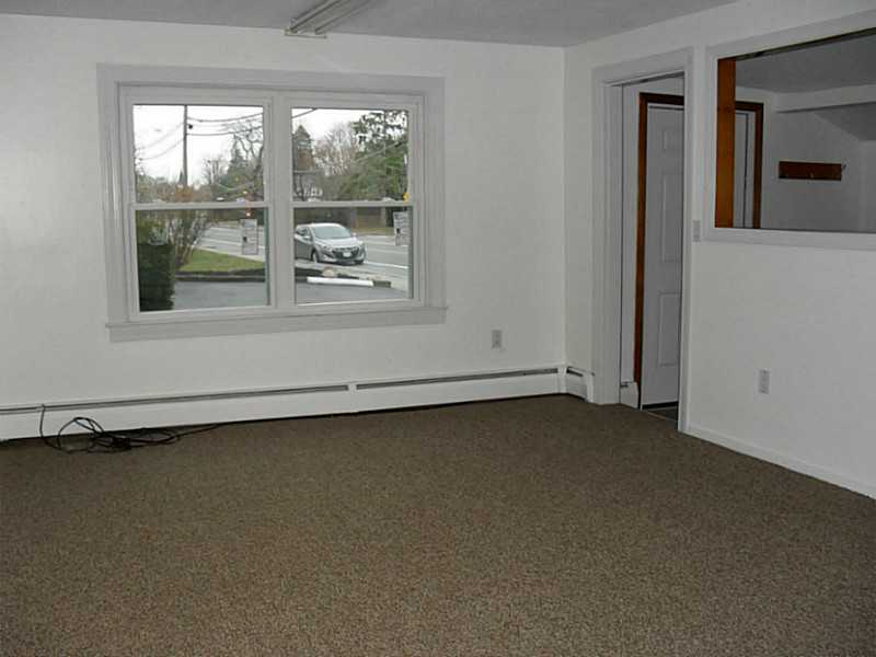 1522 West Shore Road Warwick, RI 02889 - Photo 12 of 21 Studio/Study/Office.