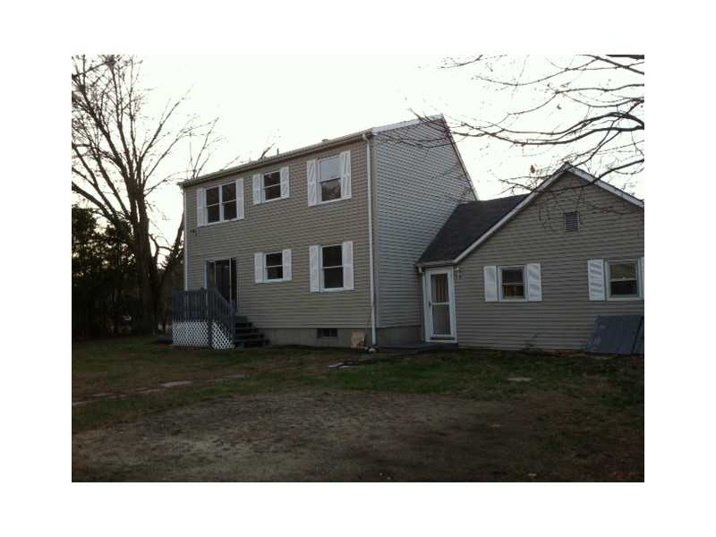 1522 West Shore Road Warwick, RI 02889 - Photo 17 of 21 Exterior Back.