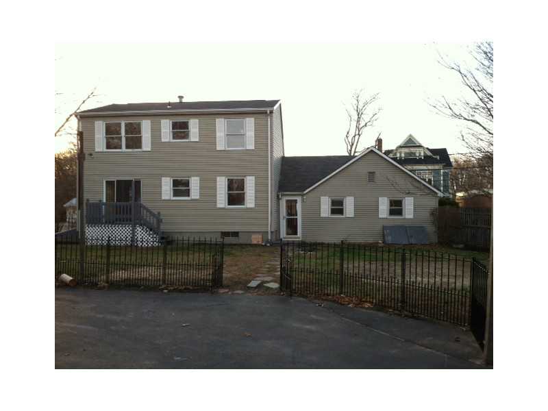 1522 West Shore Road Warwick, RI 02889 - Photo 18 of 21 Exterior Back.