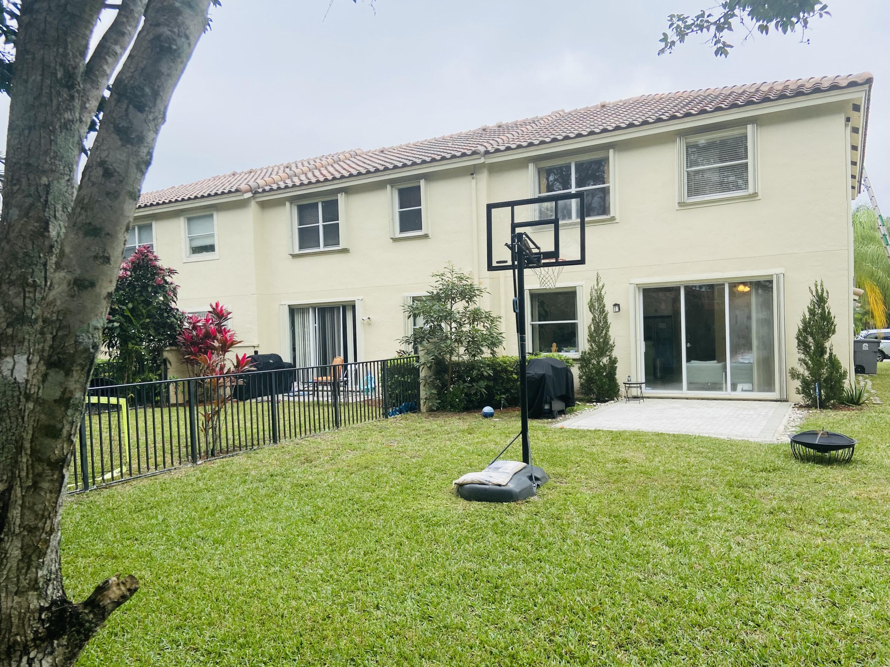 18195 Boca Way Drive Boca Raton, FL 33498 - Photo 13 of 18 ada 7