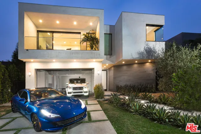 $26,000 | 726 North Martel Avenue, Los Angeles, CA 90046