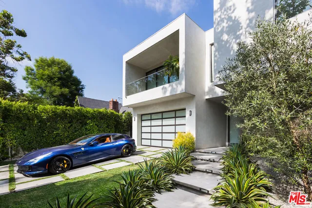 a view of a dining area with furniture