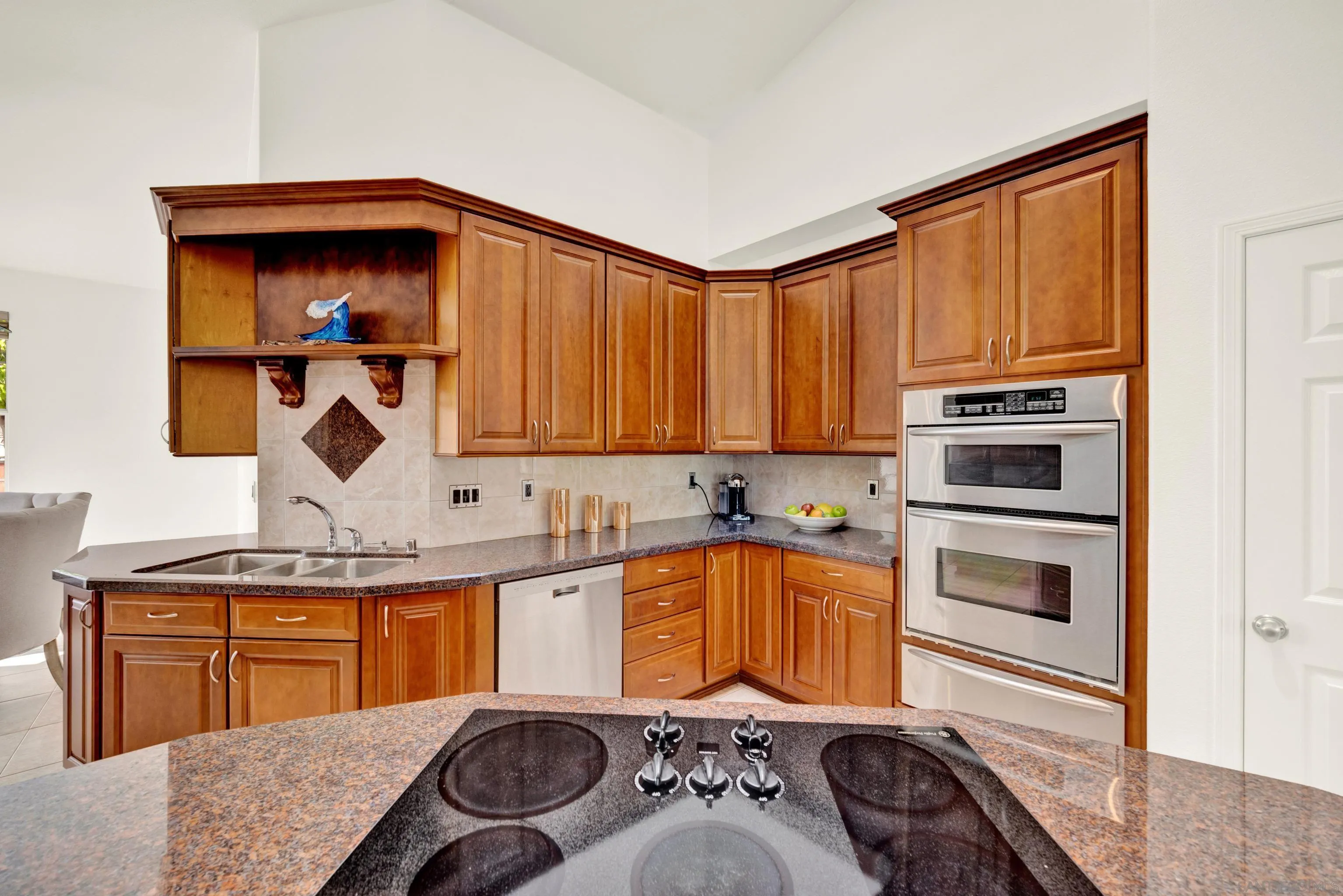 14265 Sandhill Road Poway, CA 92064 - Photo 12 of 72 Gallery Image 12
