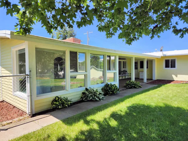 $390,000 | 314 Merriam, Davenport, WA 99122