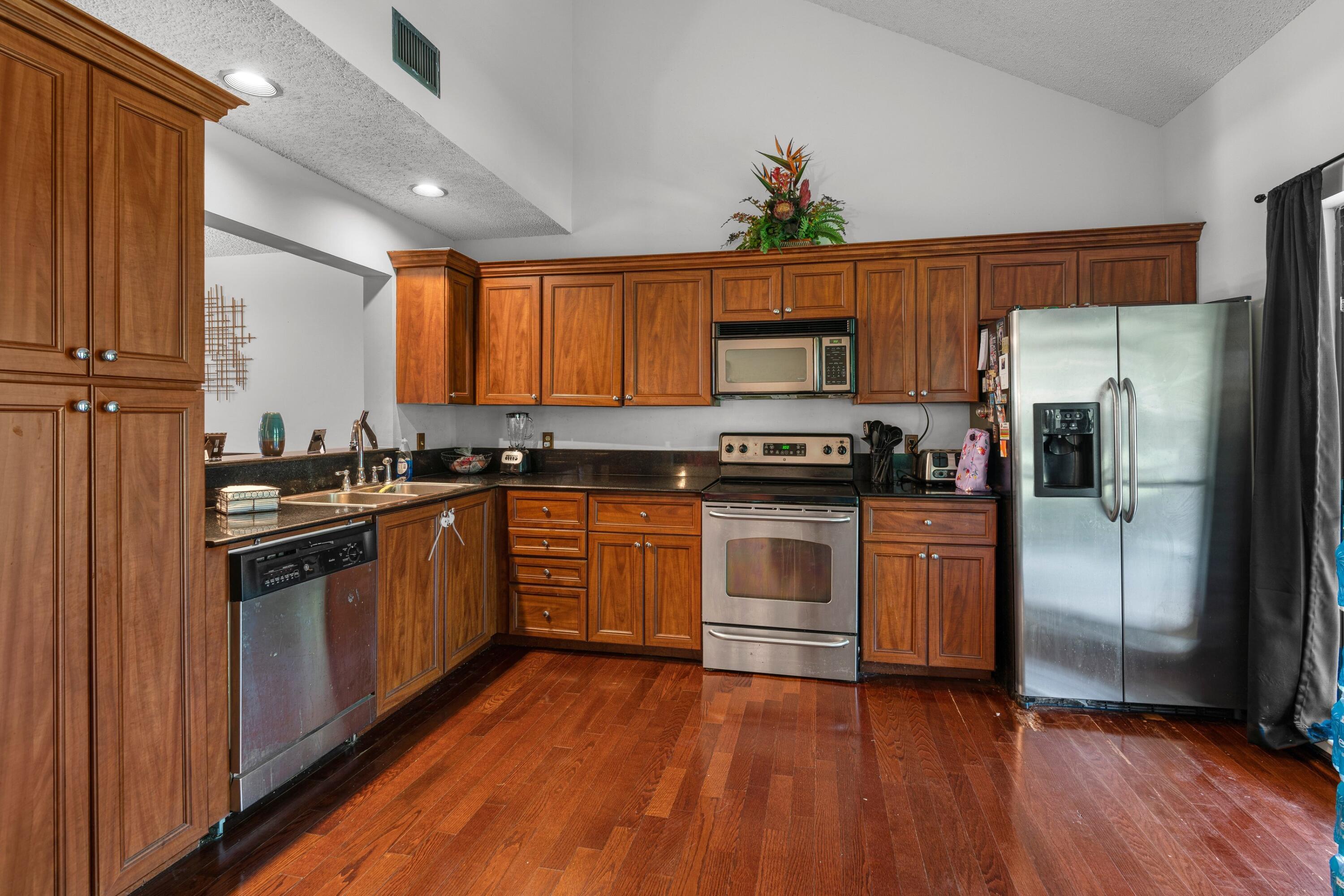 9340 Ketay Circle Boca Raton, FL 33428 - Photo 2 of 12 _DSC6446.jpg-SMALL
