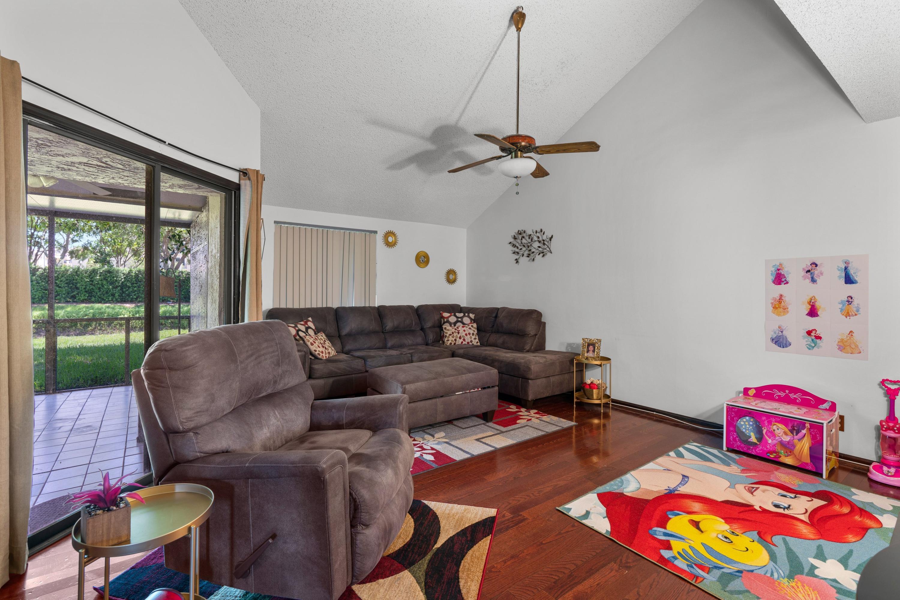 9340 Ketay Circle Boca Raton, FL 33428 - Photo 4 of 12 _DSC6436.jpg-SMALL